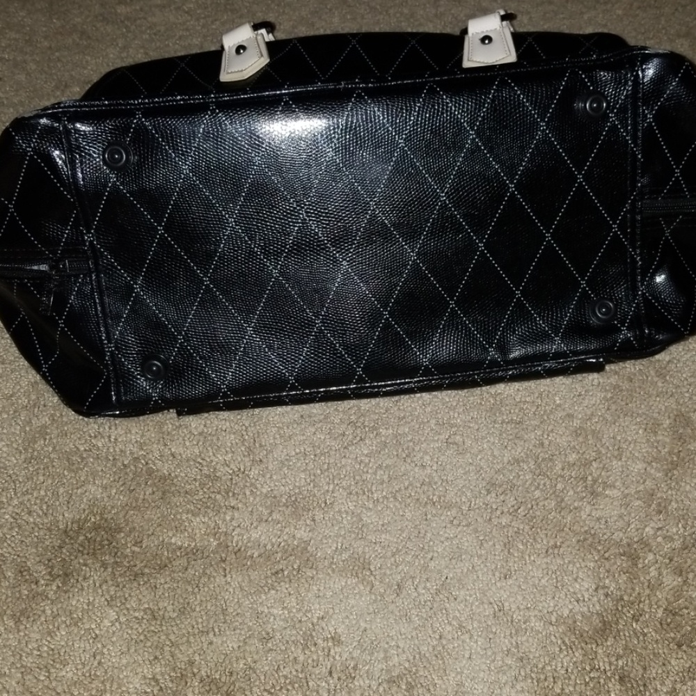 Mary Kay - Picture 3 of 4